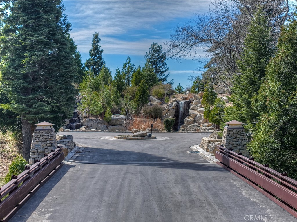 Arrowhead Woods (AWHW) - Land