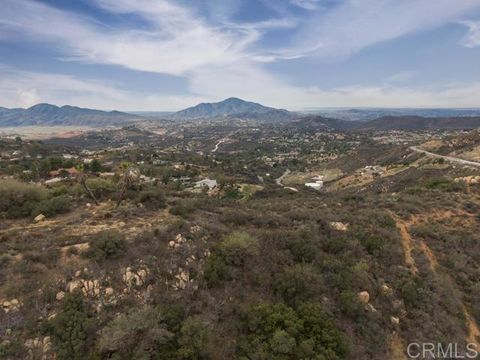 Skyline Truck Trail Jamul CA 91935
