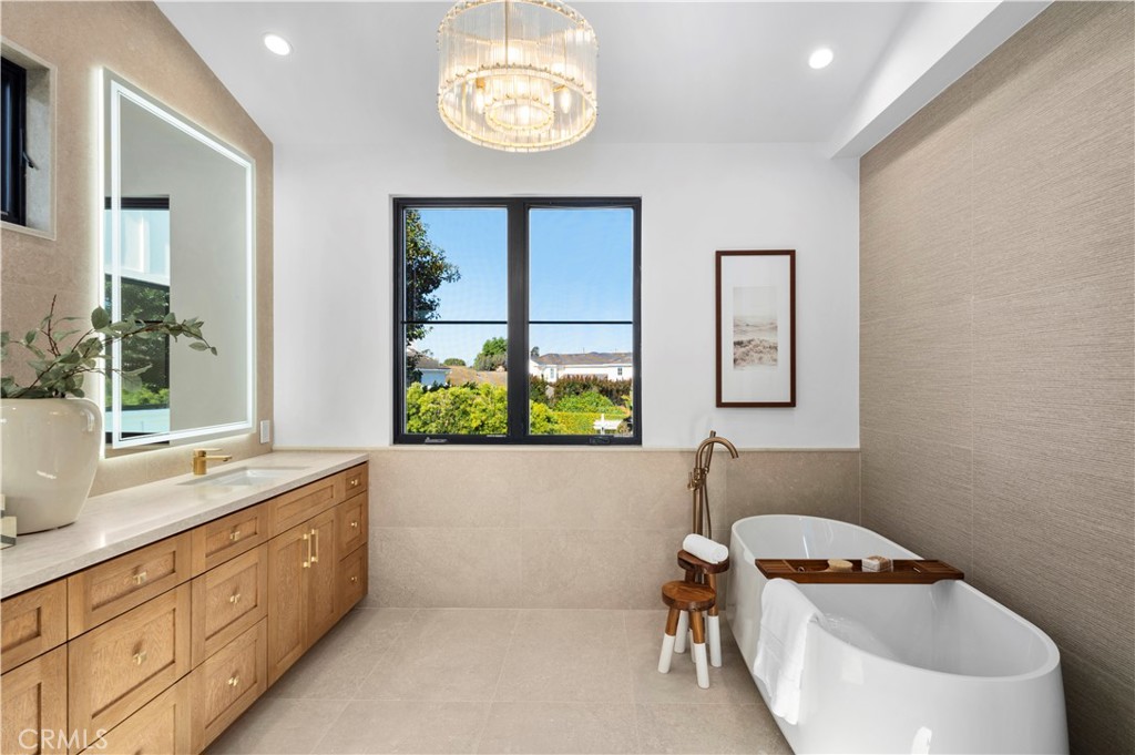 Harbor View Homes (HVHM) - Residential