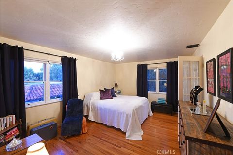 listing image 50