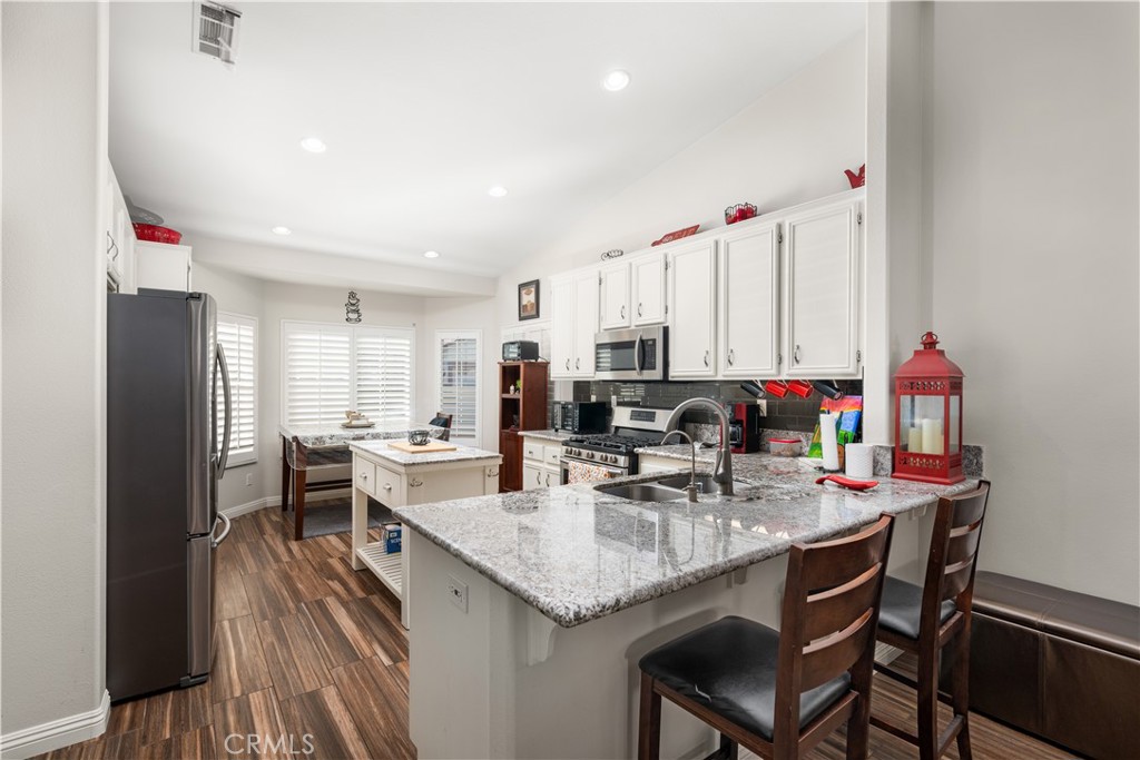 Serrano Del Vista - Residential