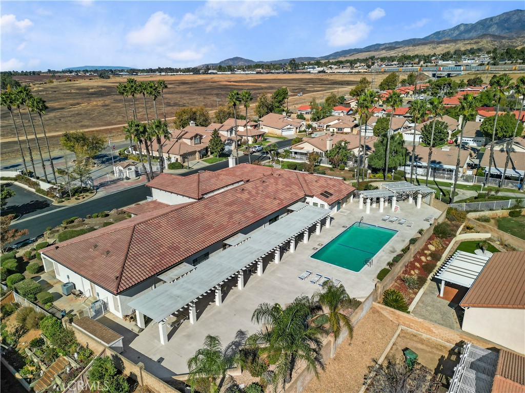 Serrano Del Vista - Residential