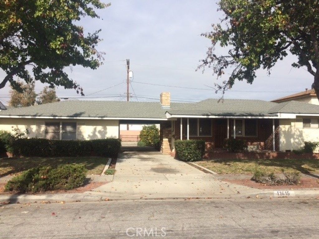 listing image 130724529858988258144