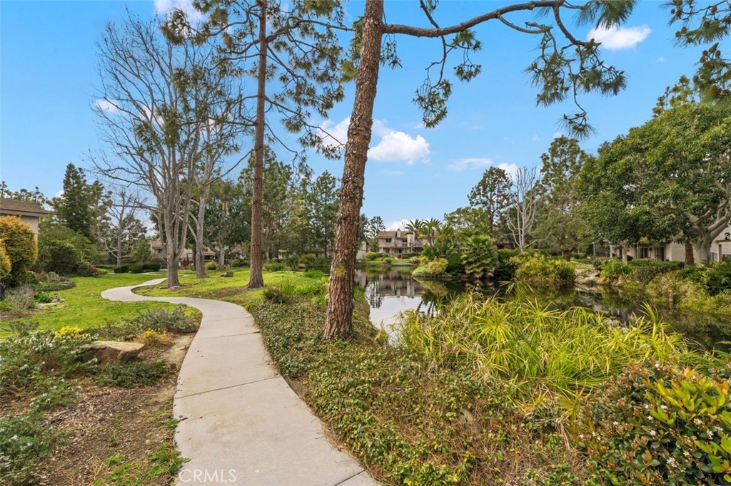 Photo 41 of 50 of 27061 Mill Pond Road 40 townhome