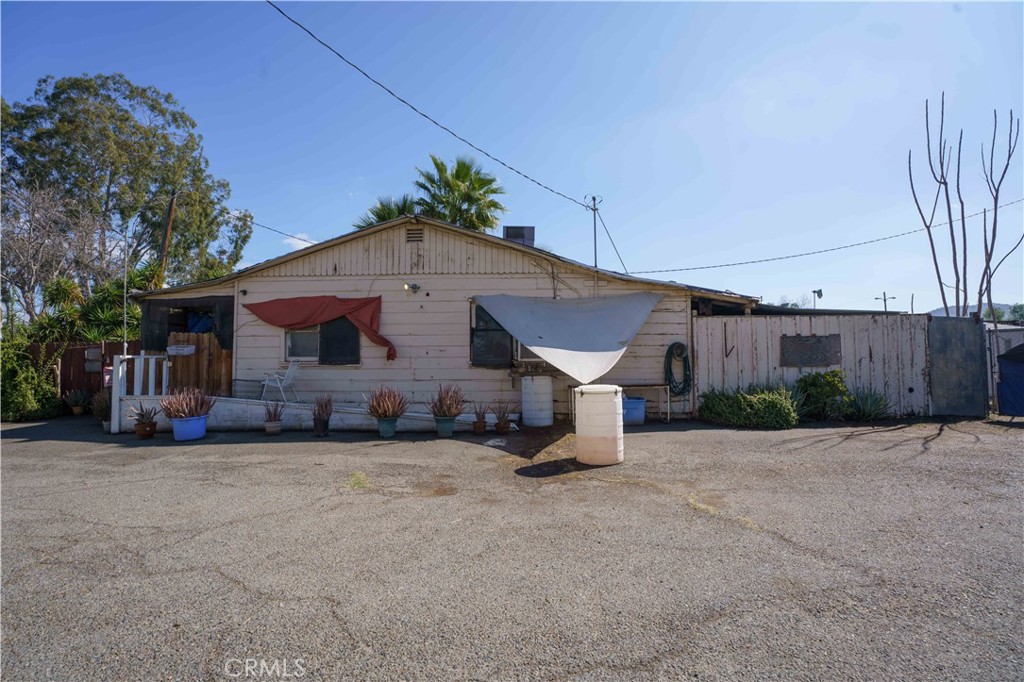 1204 6th Street