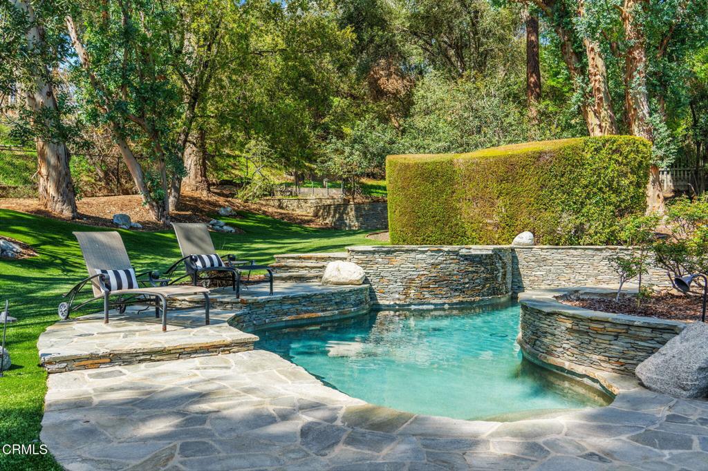 Properties 2 1650 Knollwood Drive