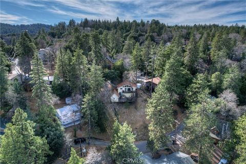 A home in Crestline