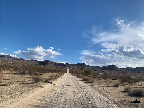Photo of 0 Sunever Road, Joshua Tree, CA 92252 (MLS # NP20067488)