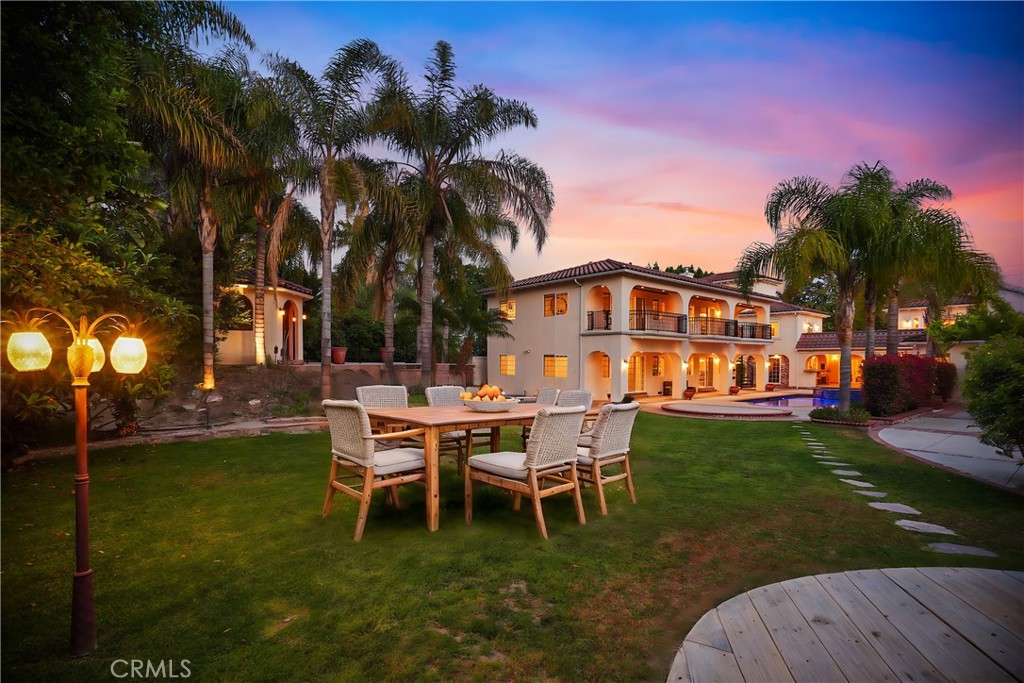 Properties 2 10655 Camarillo Street