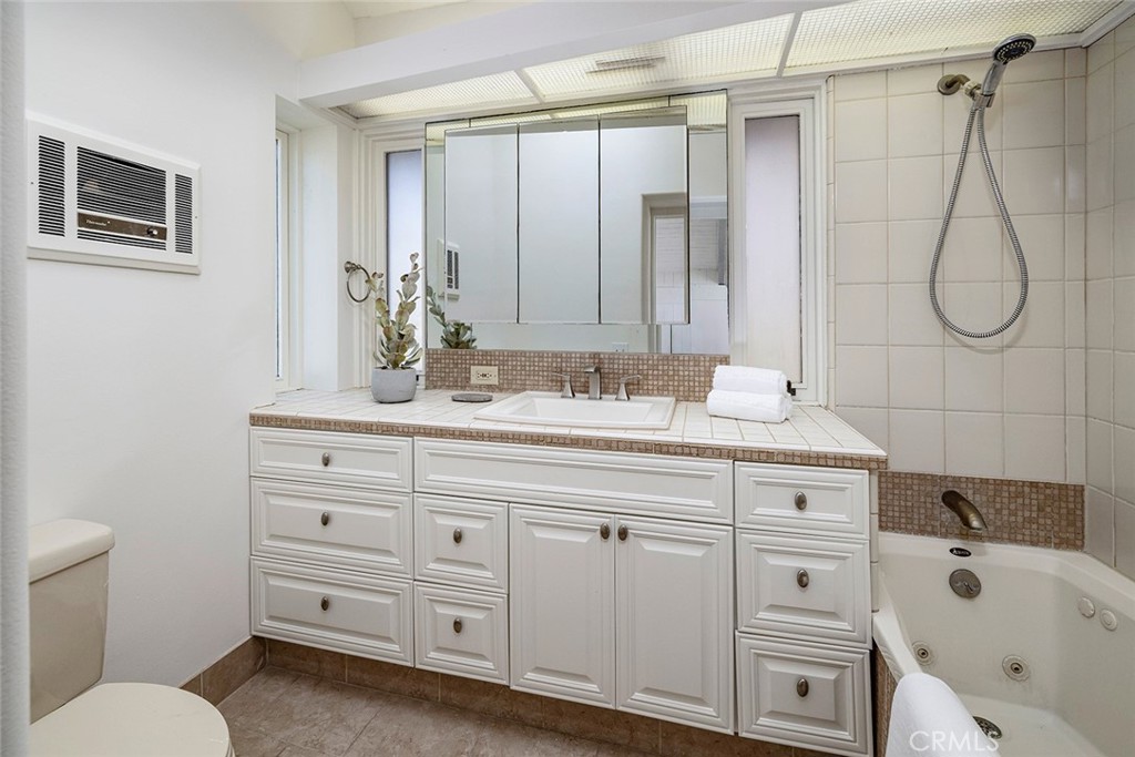 Victoria Beach (VB) - Residential