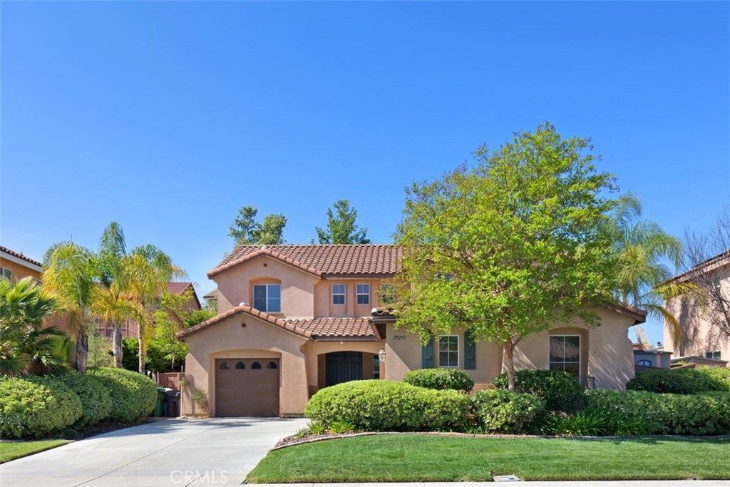 listing image 130726829462741392045