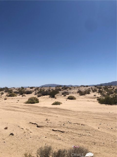 Photo of 71440 Palmyra, 29 Palms, CA 92277 (MLS # JT24047080)