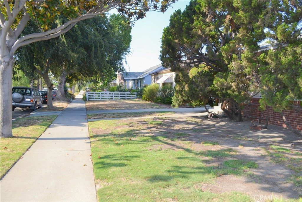 listing image 130728035687976943550