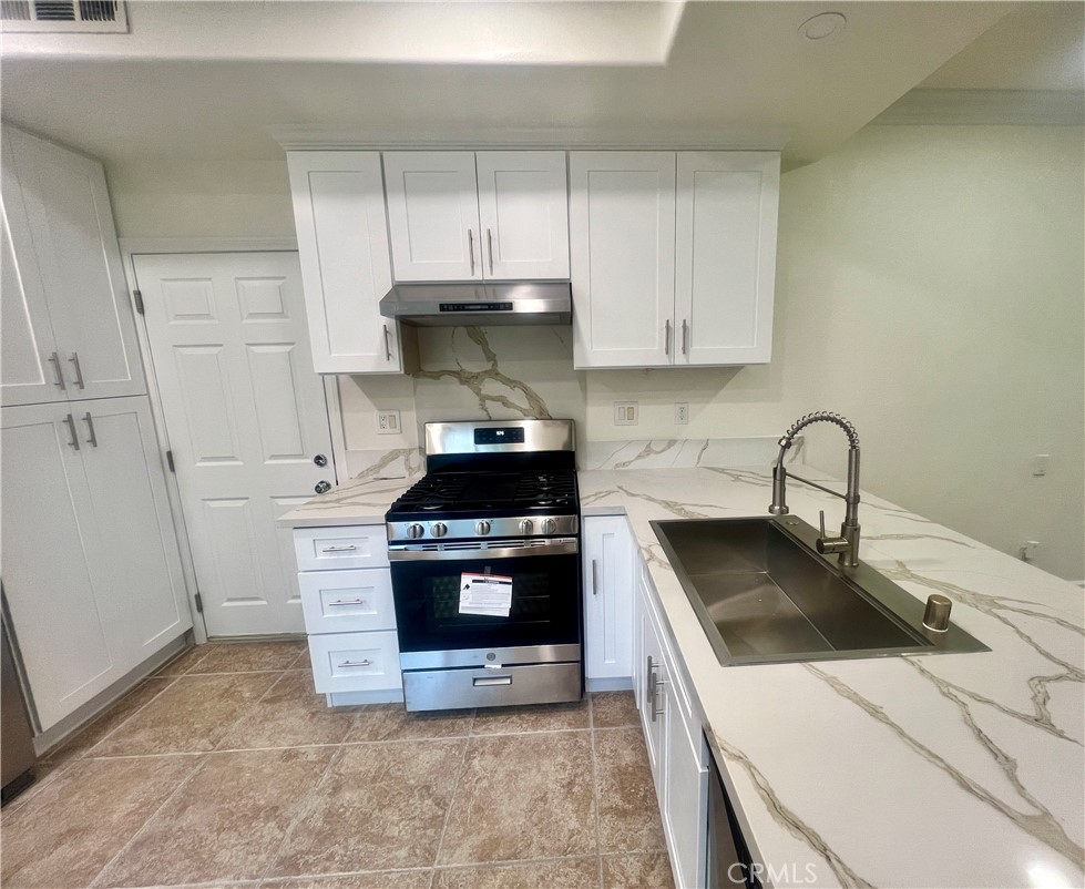 Cambridge Lane (CAML) - Residential Lease