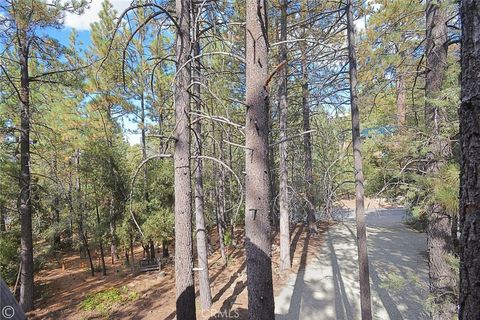 A home in Pine Mountain Club