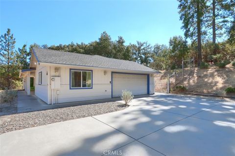 A home in Mariposa