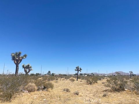 Photo of 8 Aztec Lane, Adelanto, CA 92301 (MLS # CV24183370)