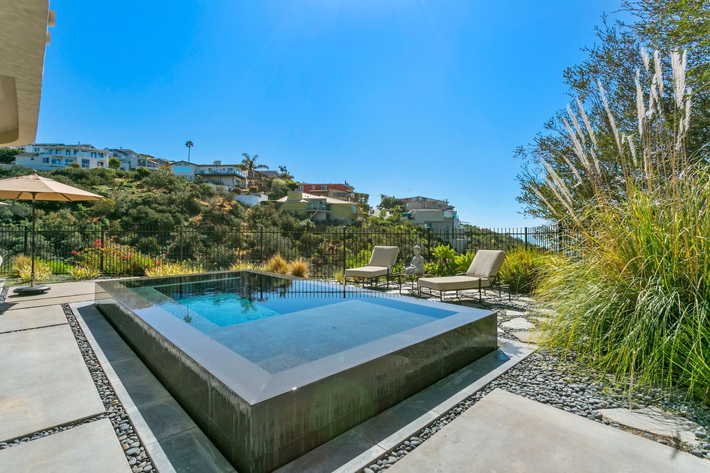 Arch Beach Heights (ABH) - Residential