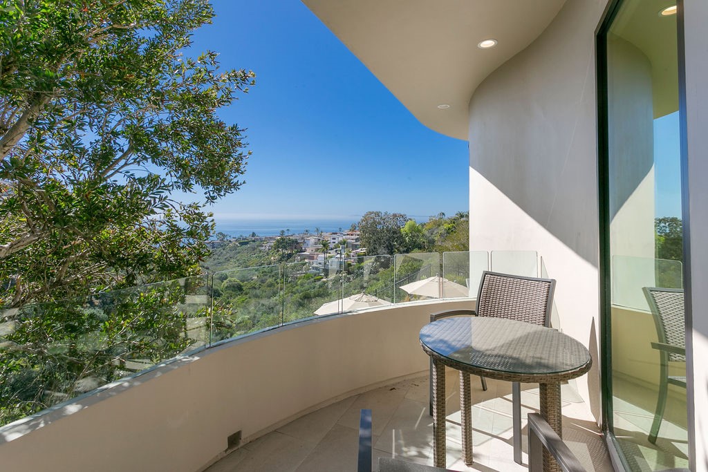 Arch Beach Heights (ABH) - Residential