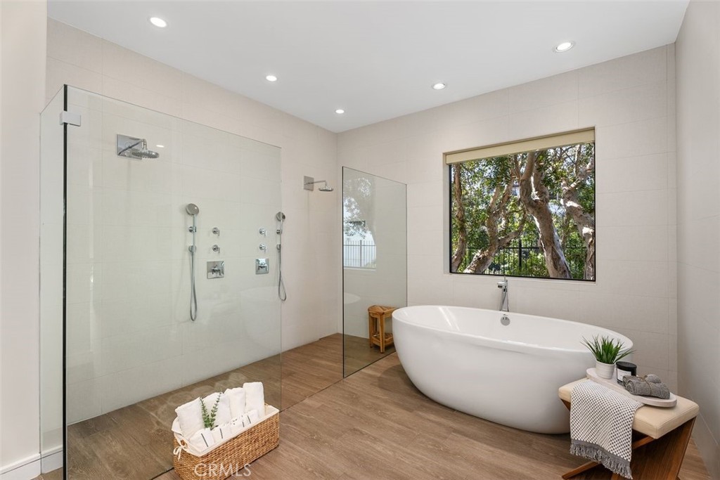 Arch Beach Heights (ABH) - Residential