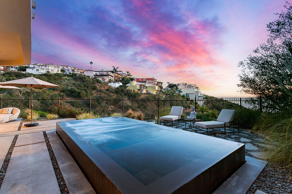 Arch Beach Heights (ABH) - Residential