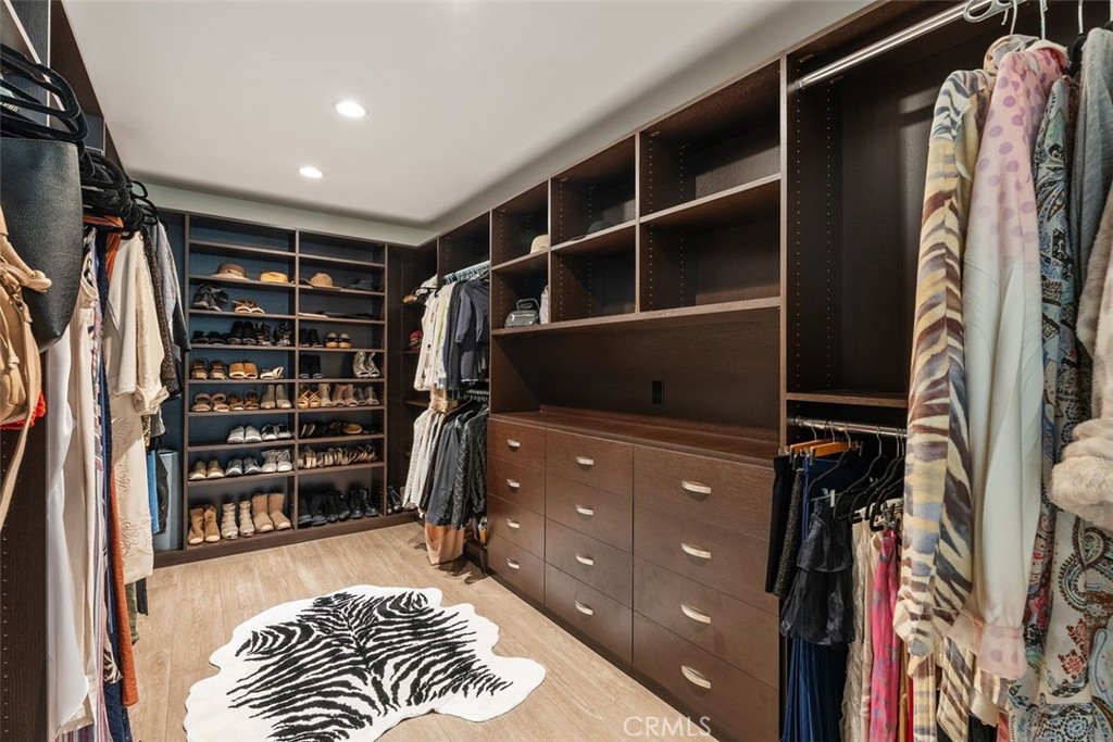 Arch Beach Heights (ABH) - Residential