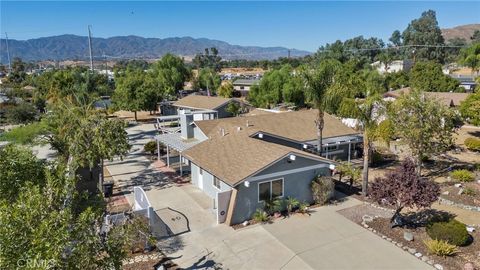 A home in Lake Elsinore