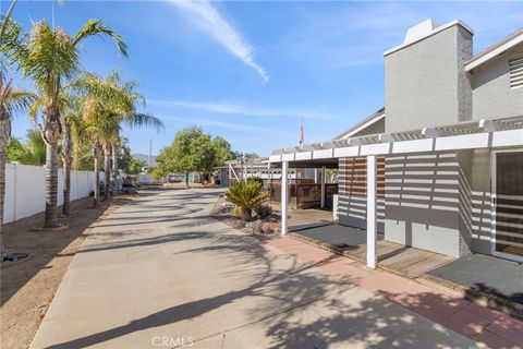 A home in Lake Elsinore