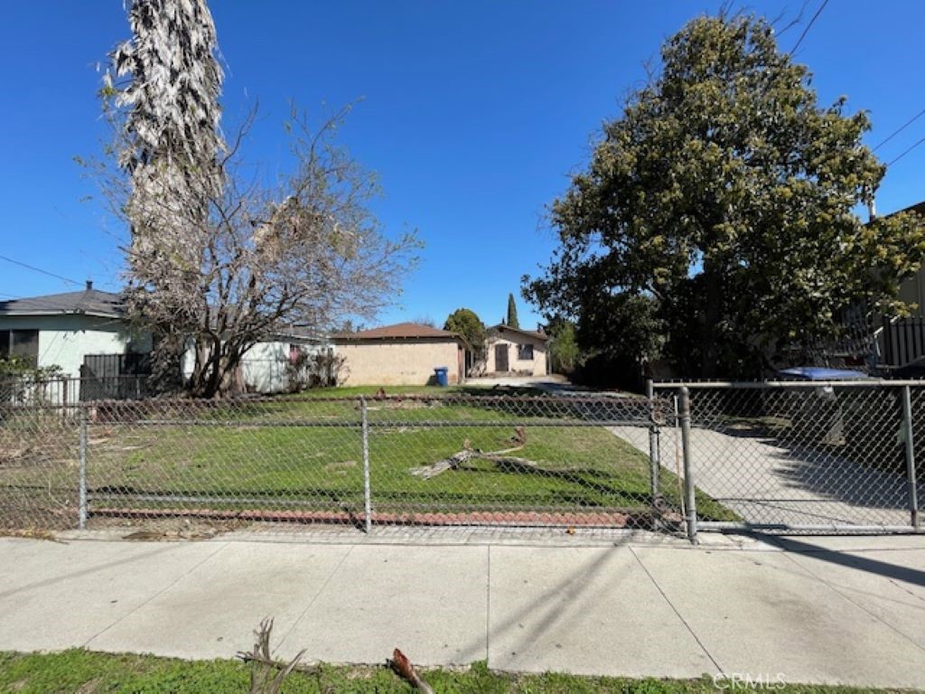 Listing image 1