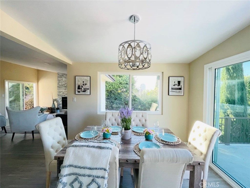 listing image 130724833954272102168