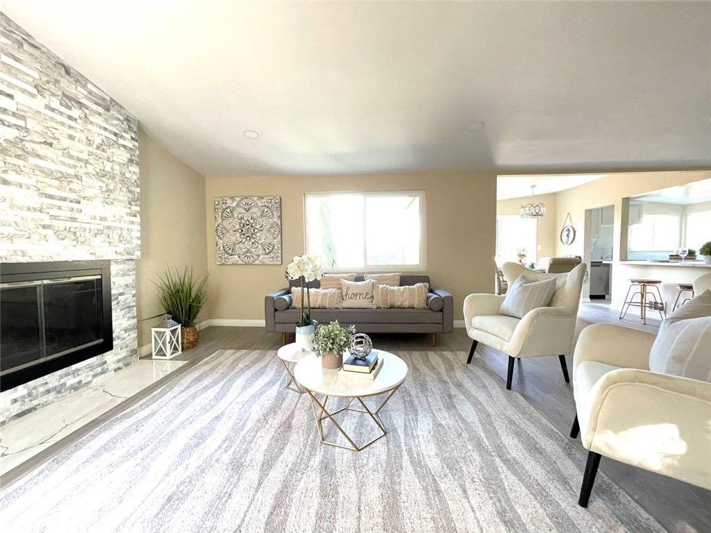 listing image 130729027145651352259