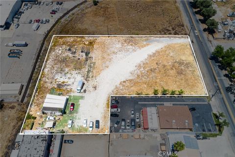 385 E Oakland Avenue Hemet CA 92543