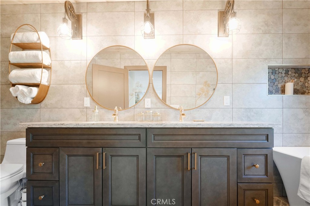 Arrowhead Woods (AWHW) - Residential