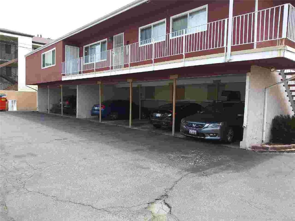14015 S Budlong Avenue 7