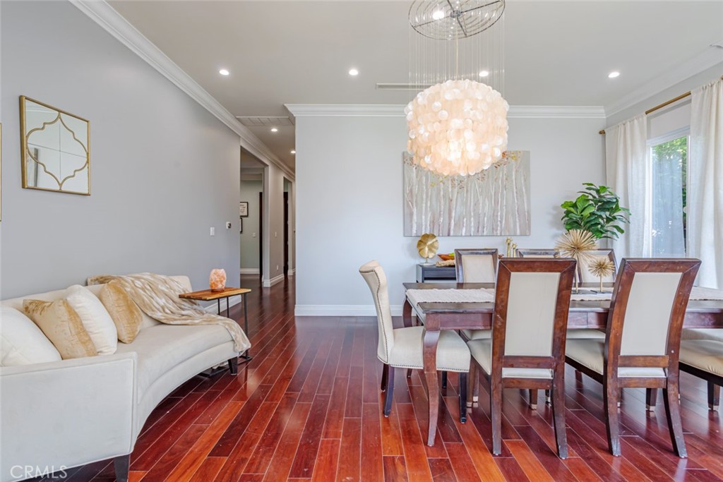 Properties 4 12945 Calvert Street