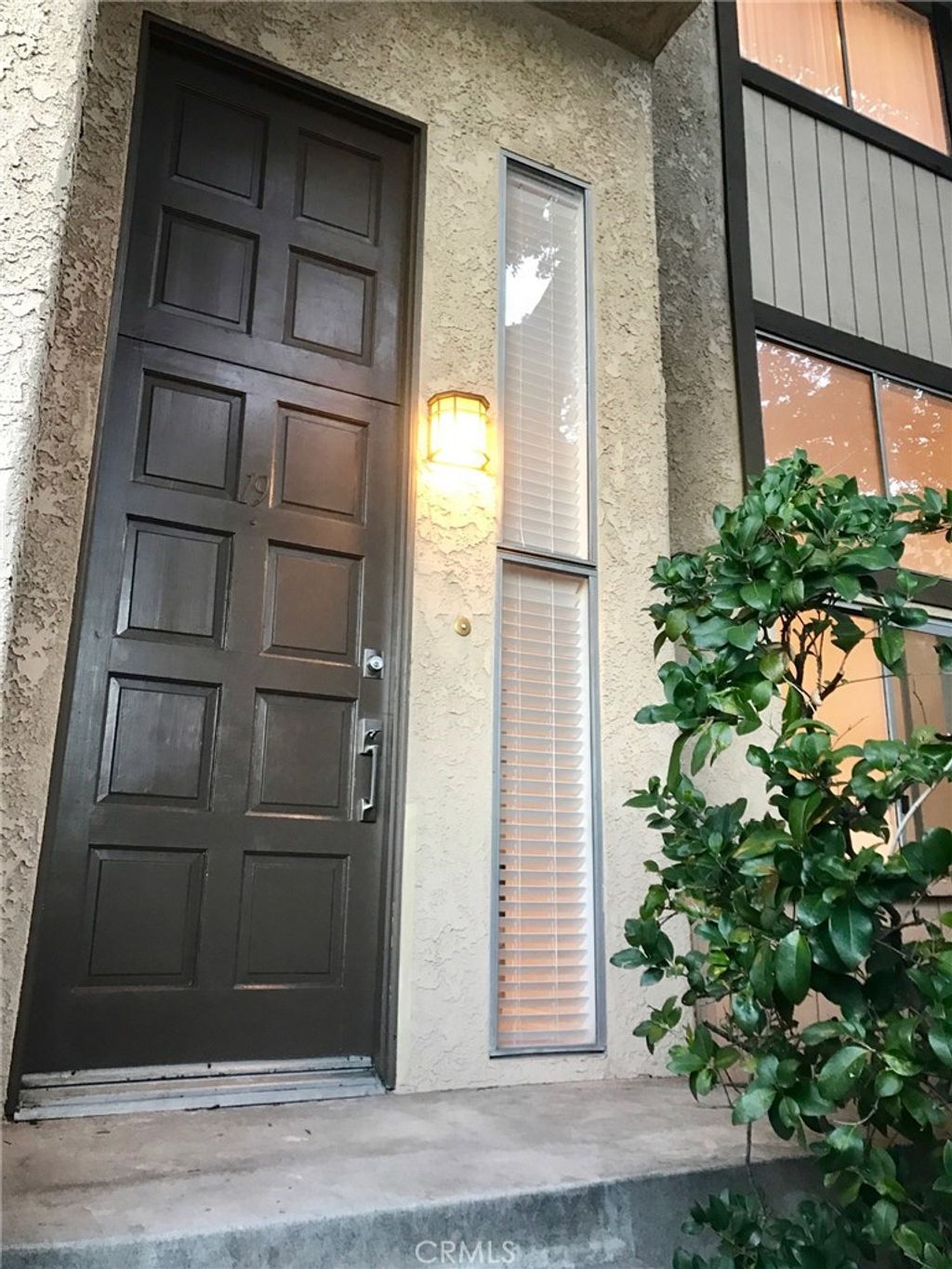 listing image 130720228264319370557