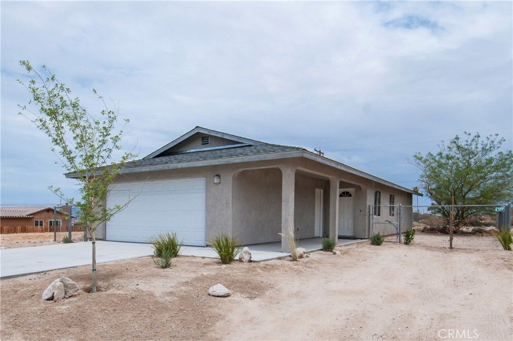 listing image 130725343979893199262