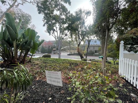 401 Jasmine Avenue Corona Del Mar CA 92625