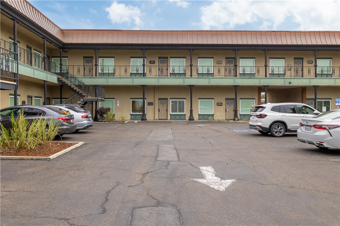 This ground level 713 sq ft (A) office condo with a private lobby, 2 offices, a bathroom, and a kitchen is ready for immediate occupancy! Located within the Orleans Square building, west of Tustin Ave. Key features: new LVP flooring throughout; new white kitchen cabinets with dark gray Formica countertop; new ceiling tiles; fresh paint throughout interior; custom wood built-in floor to ceiling cabinets in the first office furnishes ample storage; New Milgard slider in the larger second office provides access to the private patio; and new bathroom fixtures. Access to private gated patio from back parking lot.
The Association covers water and trash services. The Association encompasses appx. 40 units, consisting of medical and dental practices, accounting agencies, real estate companies, insurance firms, law offices and diverse professional services. Parking is provided both at the back & side and within the front square of the building. This office complex is conveniently located, providing easy access to the 22 Fwy, 55 Fwy, and 5 Fwy, as well as in close proximity to the heart of the Santa Ana business district, Civic Center and shopping /dining areas.
Stop paying rent for your business and enjoy all the benefits of owning your own commercial condo!