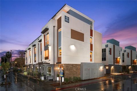 1810 E. 1st Street E 100 Santa Ana CA 92705