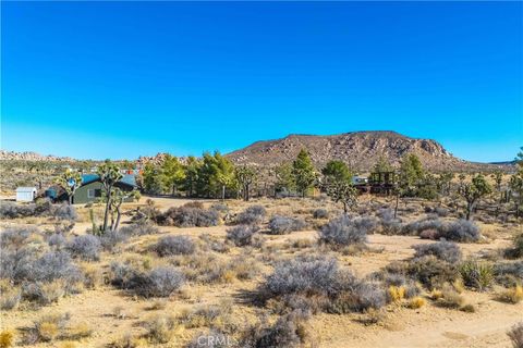 A home in Pioneertown