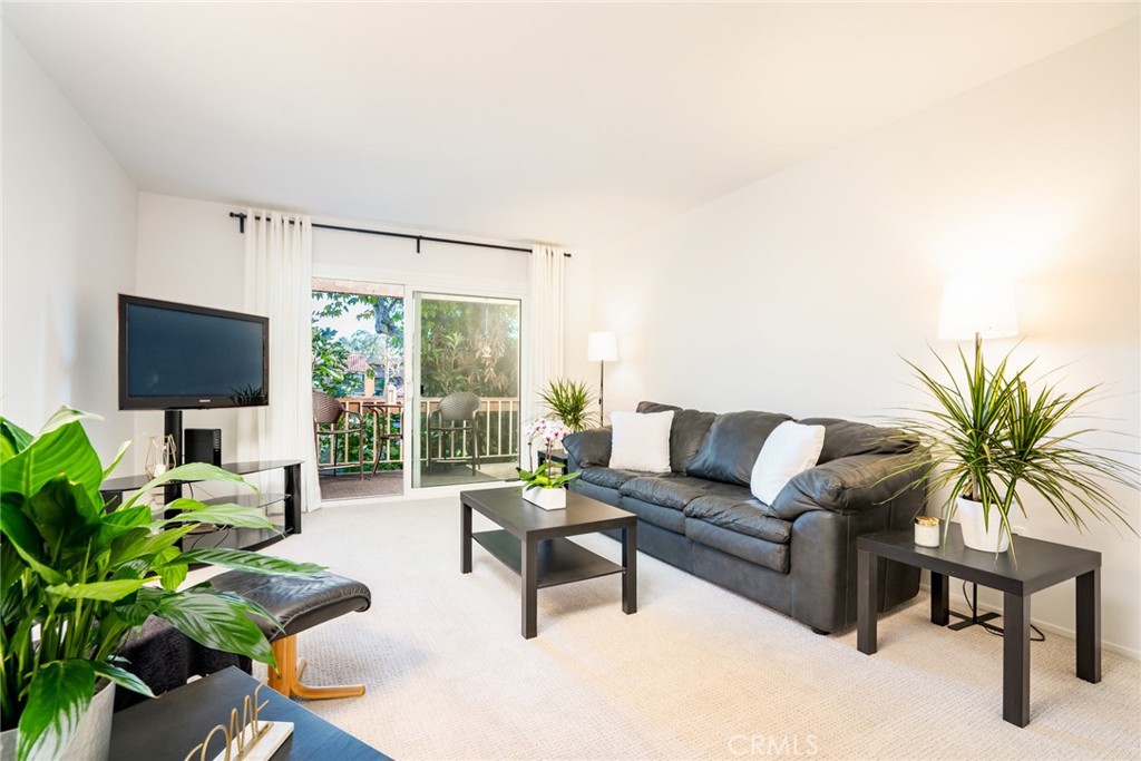 Villa Warner (VWAR) - Residential