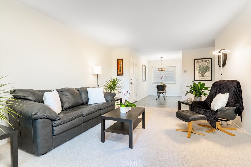 Villa Warner (VWAR) - Residential