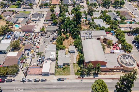 A home in El Monte