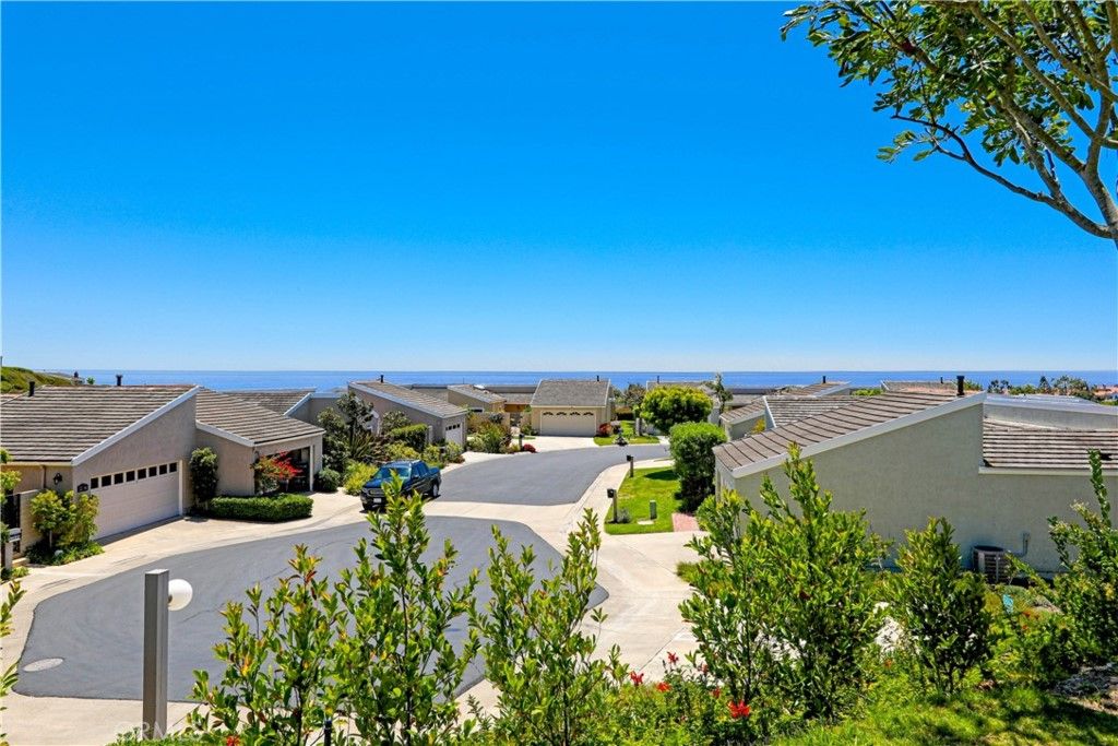 listing image 130723721650321799852
