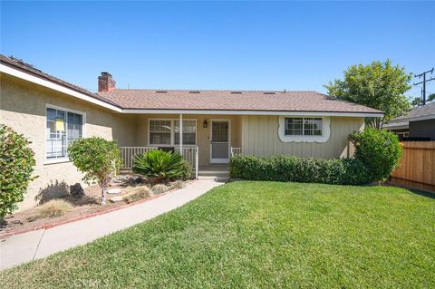 A home in Duarte