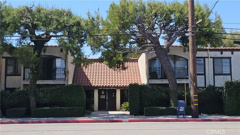 A home in El Monte