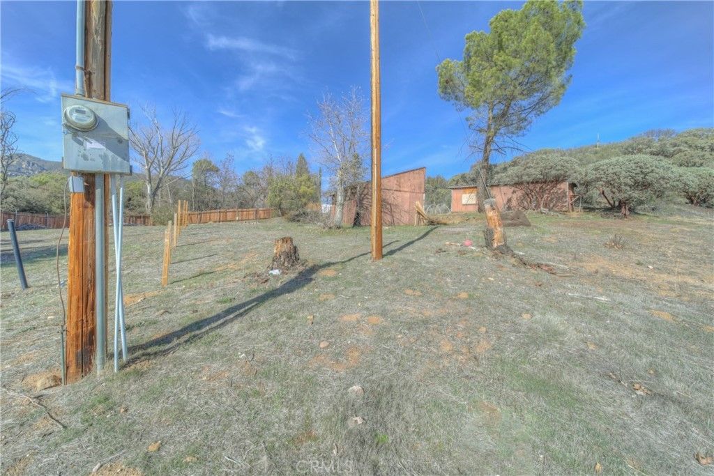 listing image 130722785105613528940