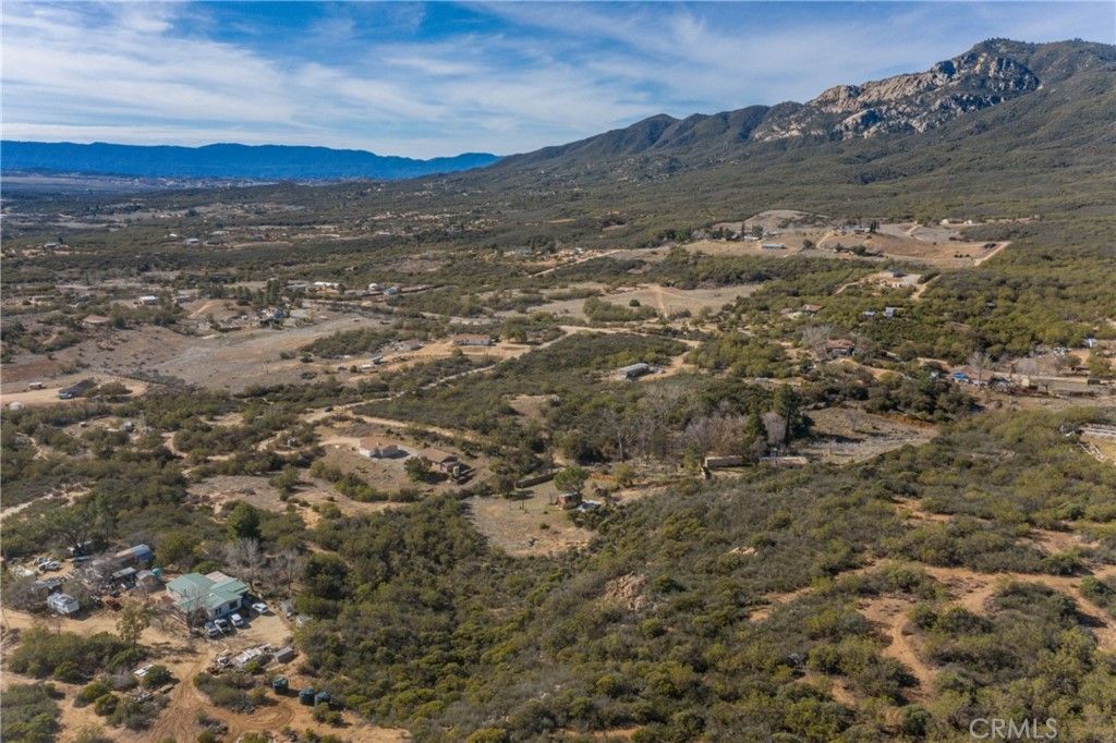 listing image 130723549689543318412