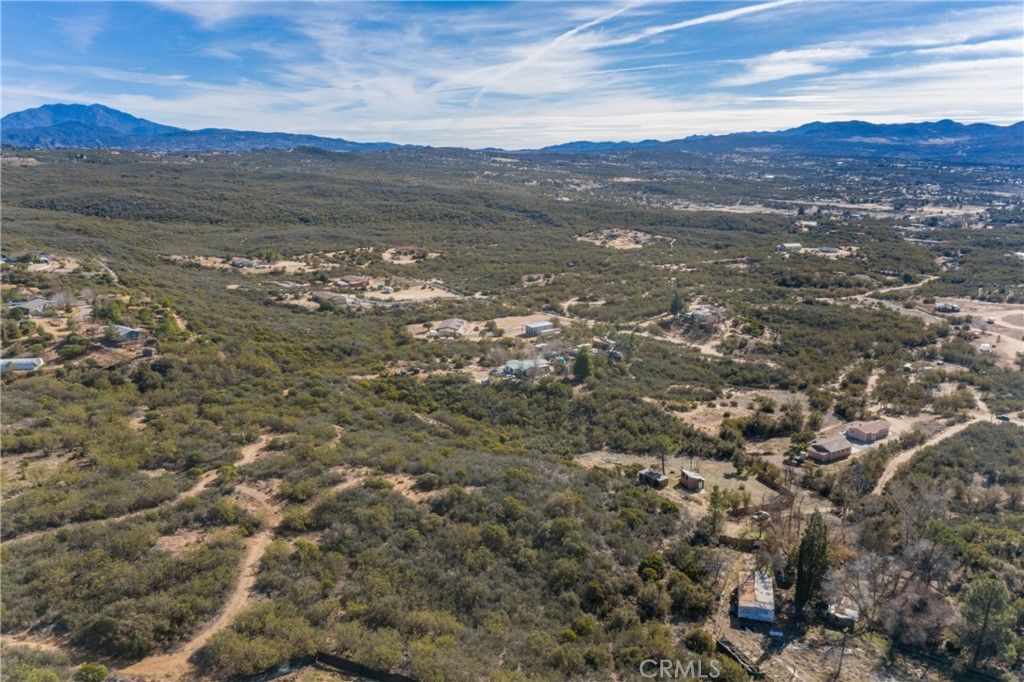listing image 130728275179662329181